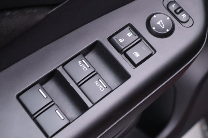 Honda CR-V 1,6 I-DTEC Comfort Tažné CZ