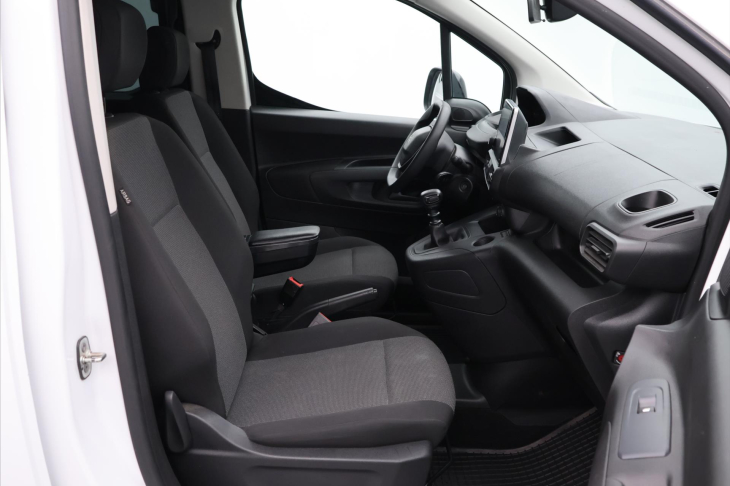 Peugeot Rifter 1,5 HDI Active CZ 1.Maj DPH