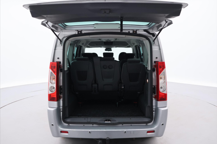 Fiat Scudo 2,0 JTD 120 kW 8-Míst Long