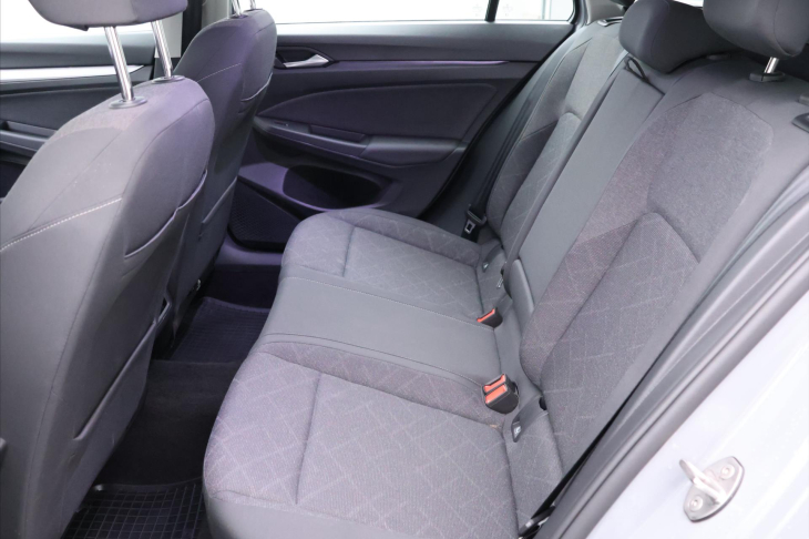 Volkswagen Golf Variant 1,5 TSI 96kW Life CZ DPH