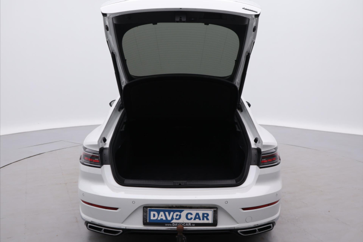 Volkswagen Arteon 2,0 TSI 206kW 4M DSG R-Line CZ DPH