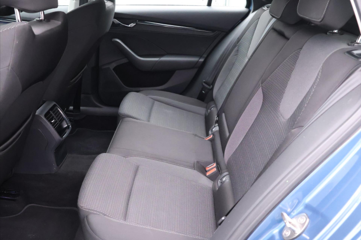 Škoda Octavia 1.0 TSI Business 1.Maj DPH