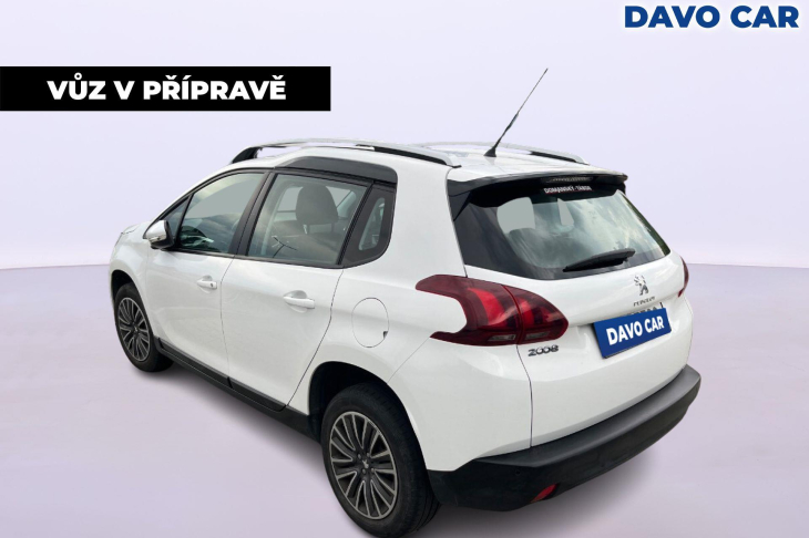 Peugeot 2008 1,2 PureTech 61kW Allure CZ