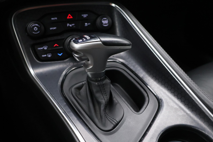 Dodge Challenger 5,7 Hemi V8 280kW Kůže R/T