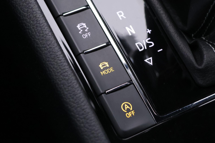 Škoda Superb 2,0 TDI 140 kW Sportline DSG