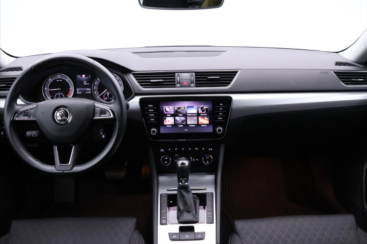 Škoda Superb 2,0 TDI 110kW DSG CZ 1.Maj DPH