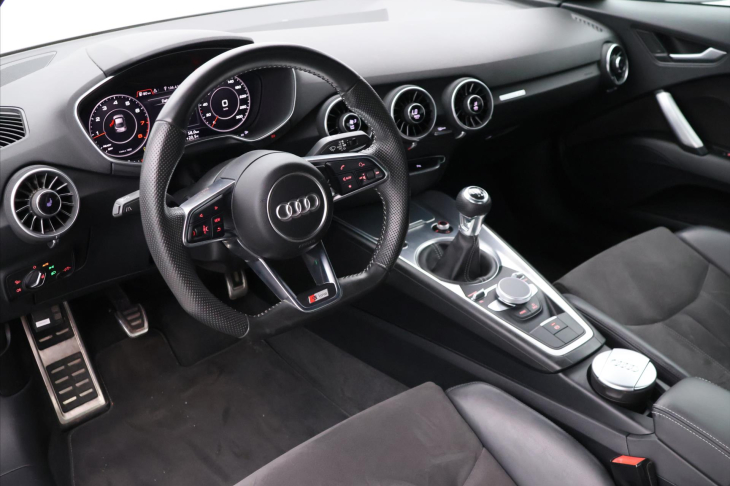Audi TT 2,0 TFSI 169kW S-Line 1.Maj