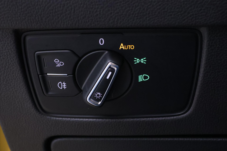 Volkswagen Arteon 2,0 TDI 140KW R-LINE DSG CZ