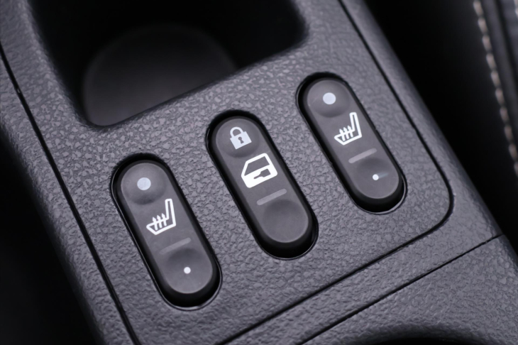 Nissan Qashqai 2,0 i 104kW Aut. Tekna Webasto