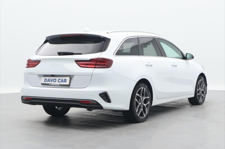 Kia Ceed SW 1,5 T-GDI 118kW TOP DCT CZ