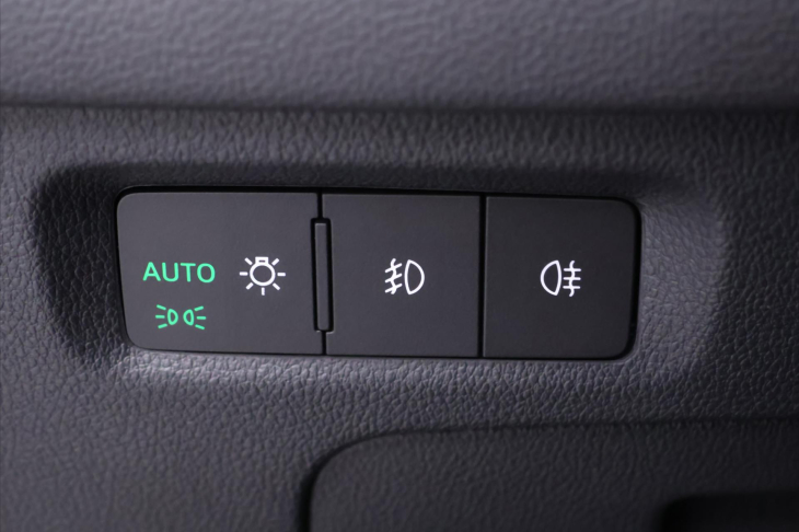 Škoda Octavia 2,0 TDI Style Combi 110kW CZ DPH