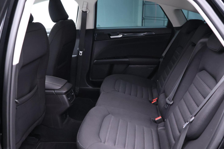 Ford Mondeo 1,5 TDCi 88kW Aut.klima CZ