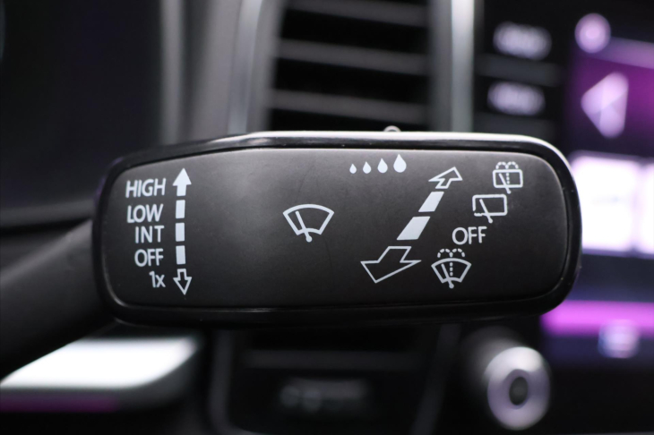 Škoda Karoq 1,0 TSI Style LED Navi DPH