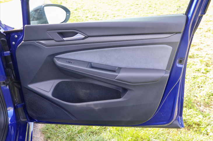 Volkswagen Golf 2,0 235kW 4Motion CZ záruka