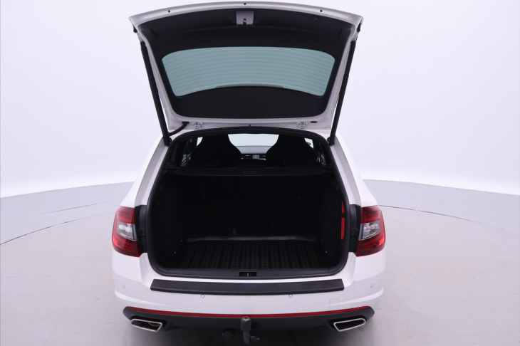 Škoda Octavia 2,0 TDI 135kW Challenge LED RS