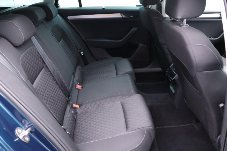 Škoda Superb 2,0 TDI 110 kW Ambition DSG