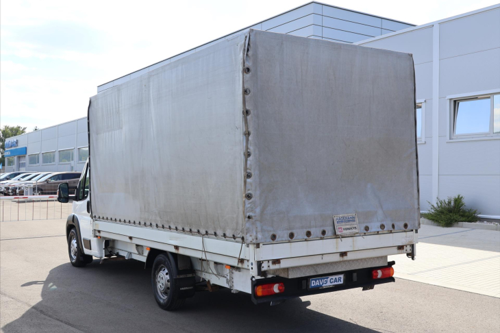 Peugeot Boxer 2,2 HDI 110kW CZ 10 Palet