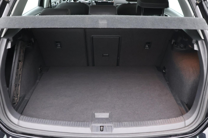 Volkswagen Golf 1,4 TSI 92kW CZ Comfortline