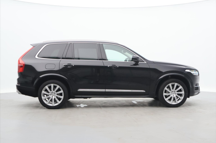 Volvo XC90 2,0 D5 173kW Inscription 4x4 DPH
