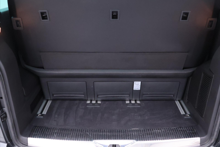 Volkswagen Multivan 2,0 TDI 146kW DSG CZ Highline 4x4