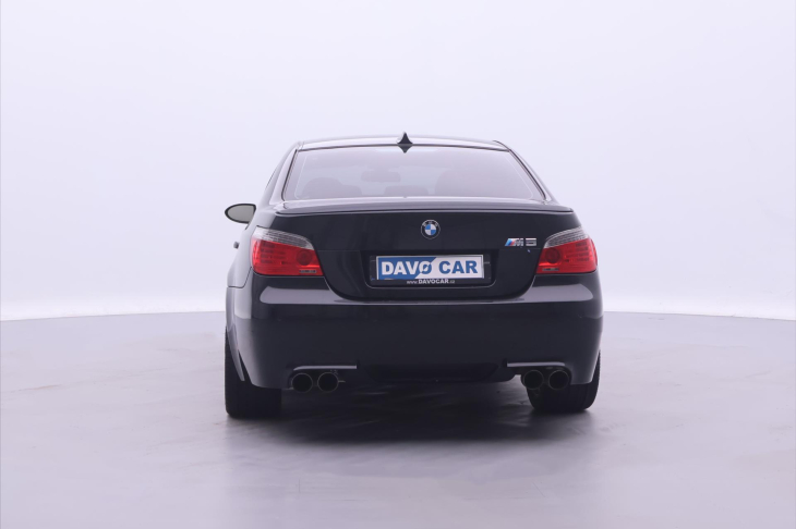 BMW M5 5,0 373kW Kůže Klima. Navigace