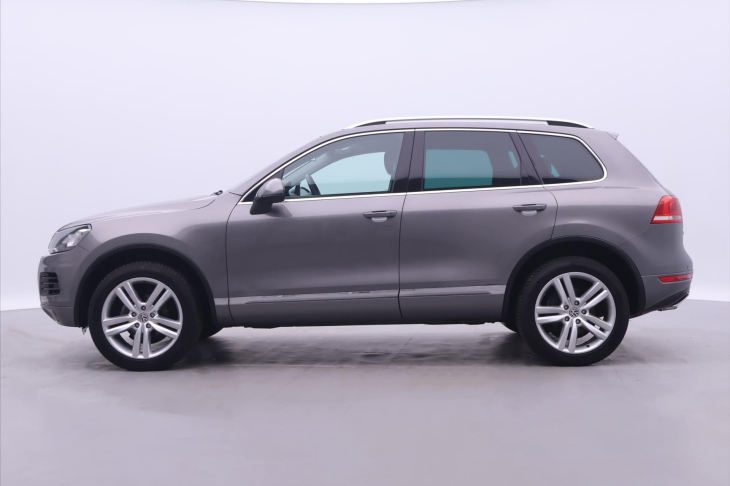 Volkswagen Touareg 3,0 TDI 176kW 4M Kůže Tažné