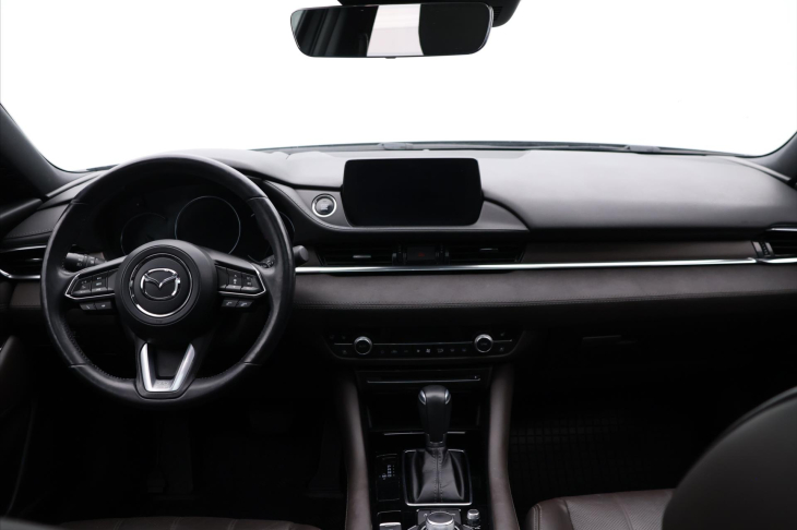 Mazda 6 2,2 D 135KW Revolution TOP CZ