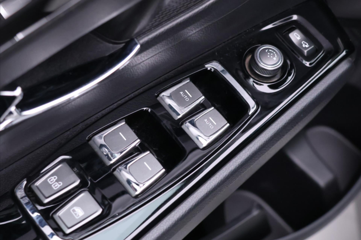 SsangYong Korando 1,5 Turbo e-XGI 120kW Aut.