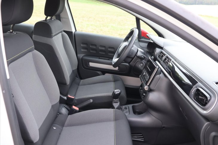 Citroën C3 1,2 PT 60kW CZ Shine Serv.Knih