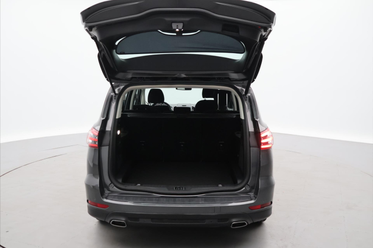 Ford S-MAX 2,0 TDCI 132kW Titanium