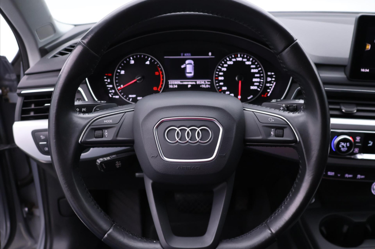 Audi A4 2,0 TDI 140kW Quattro CZ DPH