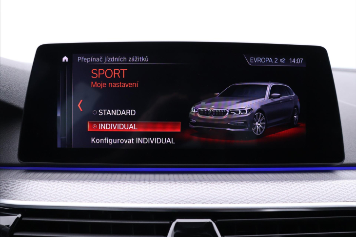 BMW Řada 5 2,0 dA 140kW M-Paket, Záruka