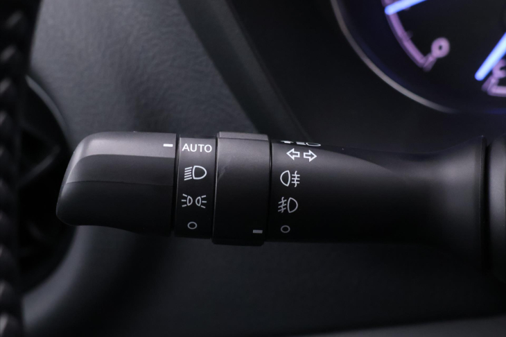 Toyota Yaris 1,5 VVT-i 82kW Aut.klima 1.Maj