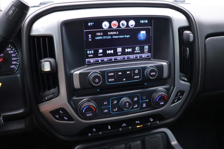 GMC Sierra 5,3 V8 265kW Aut. Kůže