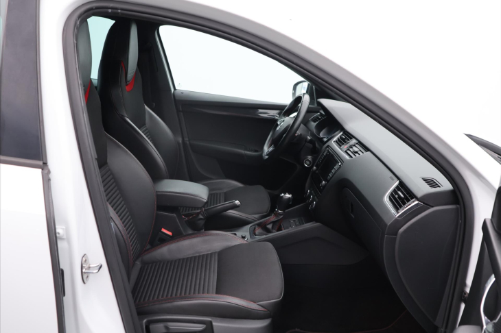 Škoda Octavia 2,0 TDI RS 135kW DSG CHALLENGE