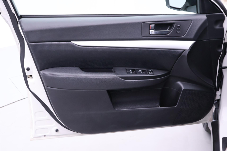 Subaru Outback 2,0 D 110kW Aut. 4X4 Kůže