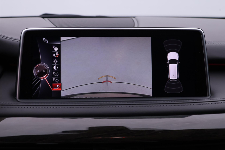 BMW X5 4,4 M40i 423kW xDrive Aut. CZ