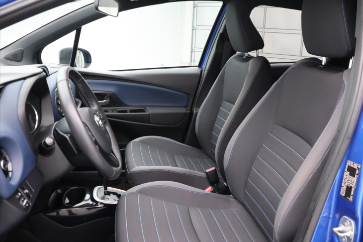 Toyota Yaris 1,5 VVT-i 82kW CZ Tažné Aut.klima