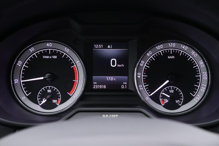 Škoda Octavia 1,0 TSI Style Plus Navi DPH