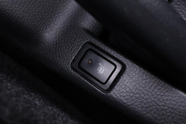 Suzuki Swift 1,2 VVT 66kW Klimatizace 1.Maj