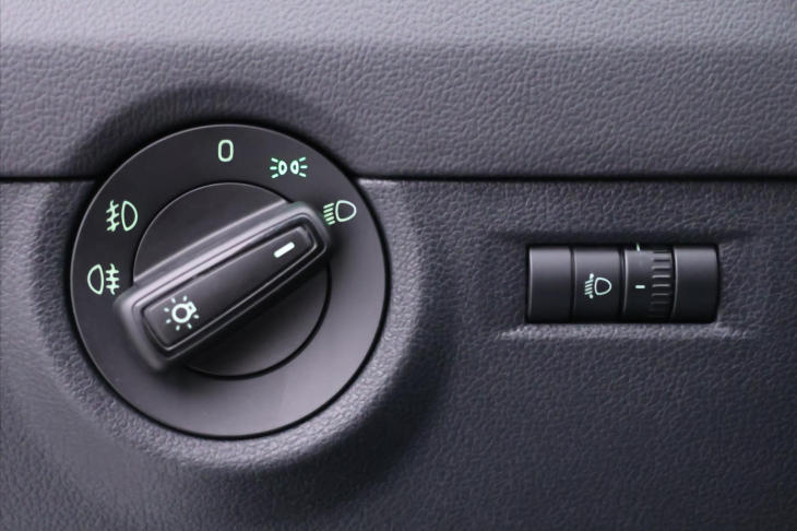 Škoda Octavia 1,4 103 kW AUT Elegance CZ