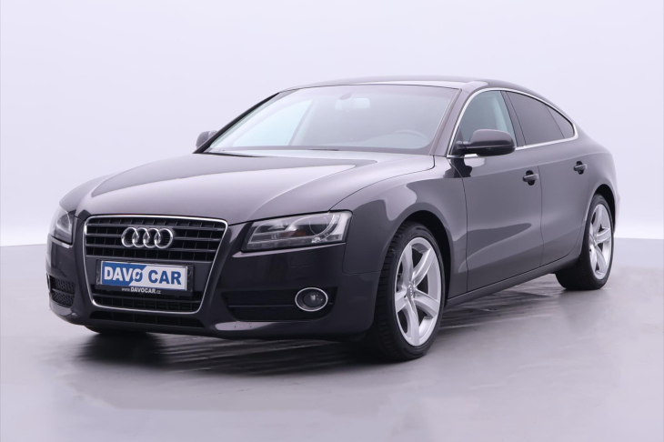 Audi A5 2,0 TFSI 132kW Xenon 1.Maj