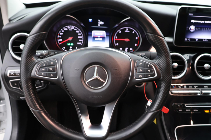 Mercedes-Benz Třídy C 2,1 220d 125kW Aut. LED