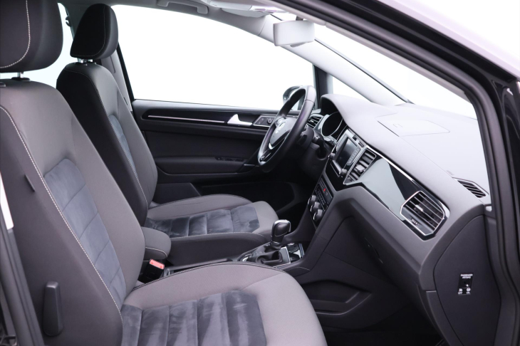 Volkswagen Golf Sportsvan 2,0 TDI 110kW DSG Highline