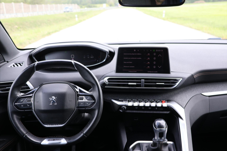 Peugeot 3008 1,2 PT 96kW GT- Line