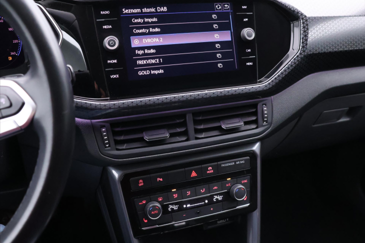 Volkswagen T-Cross 1,0 TSI DSG Style LED 1.Maj.