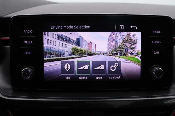 Škoda Kamiq 1,5 TSI 110kW DSG Monte Carlo