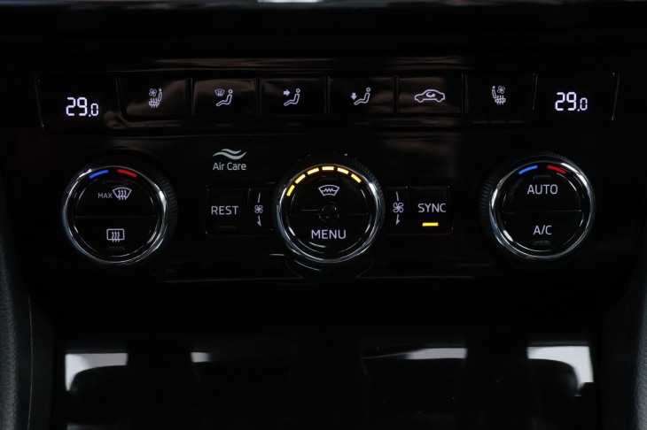 Škoda Superb 2,0 TDI 140kW DSG 4x4 L&K DPH