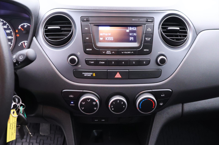 Hyundai i10 1,0 49kW CZ Klima