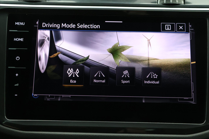 Volkswagen Tiguan 2,0 TDI DSG 4Motion Matrix DPH